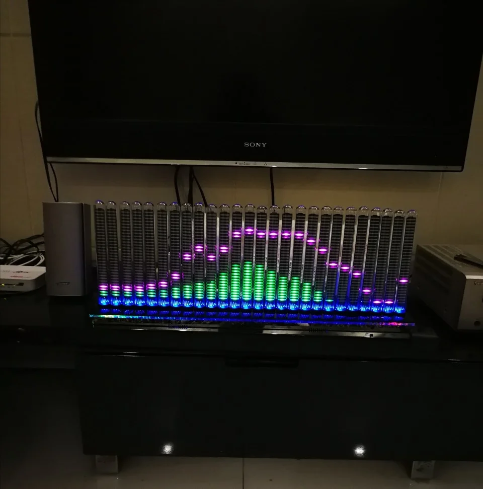 Keysight анализатор спектра n9914. Аппарат световой лазер. Вейвлет преобразование добеши изображения. Vu meter на ин 13. Two-frequency mixing of electromagnetic radiation.