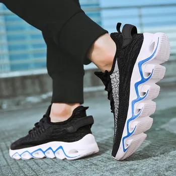 

Outdoor Breathable Mesh Men's Casual Shoes Lace Vulcanized Shoes Lightweight Comfortable Sneakers Tenis Feminino Zapatos Large