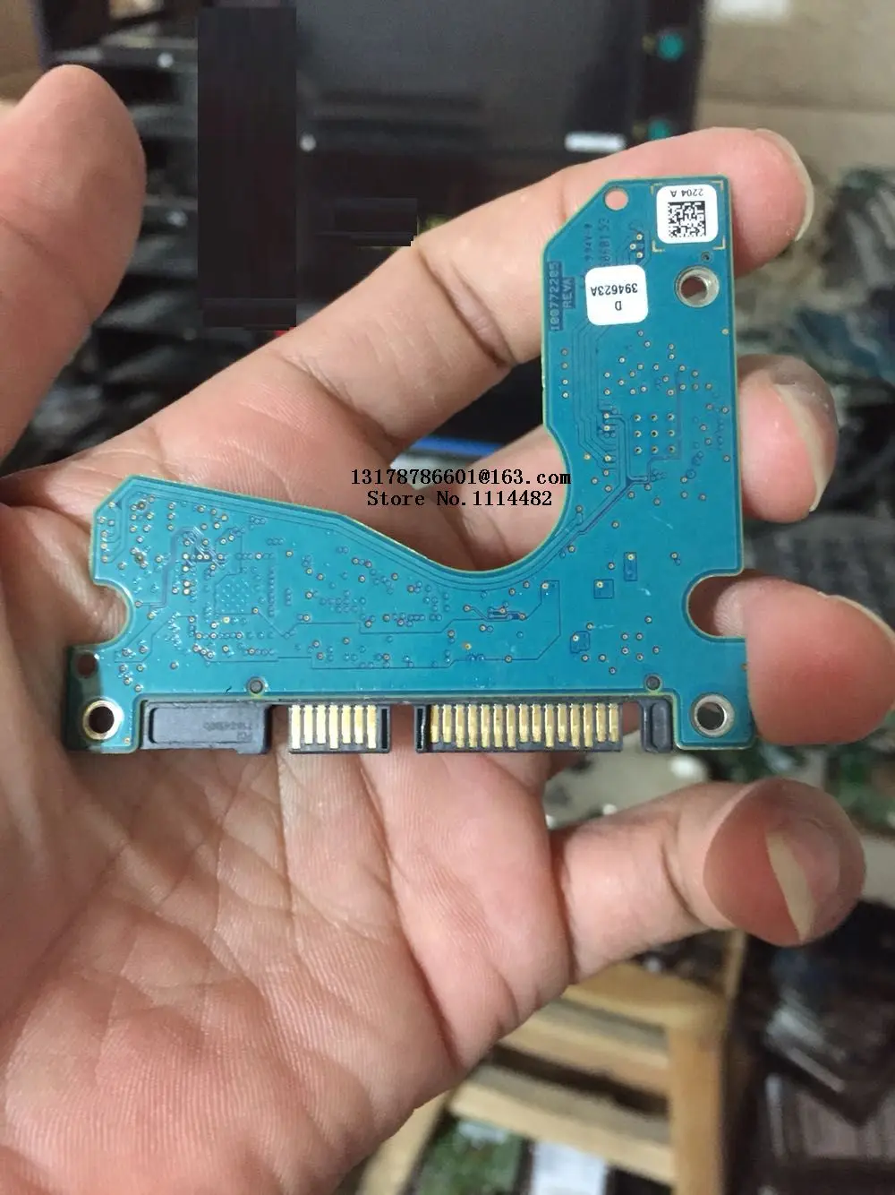 100772205 REV A 1
