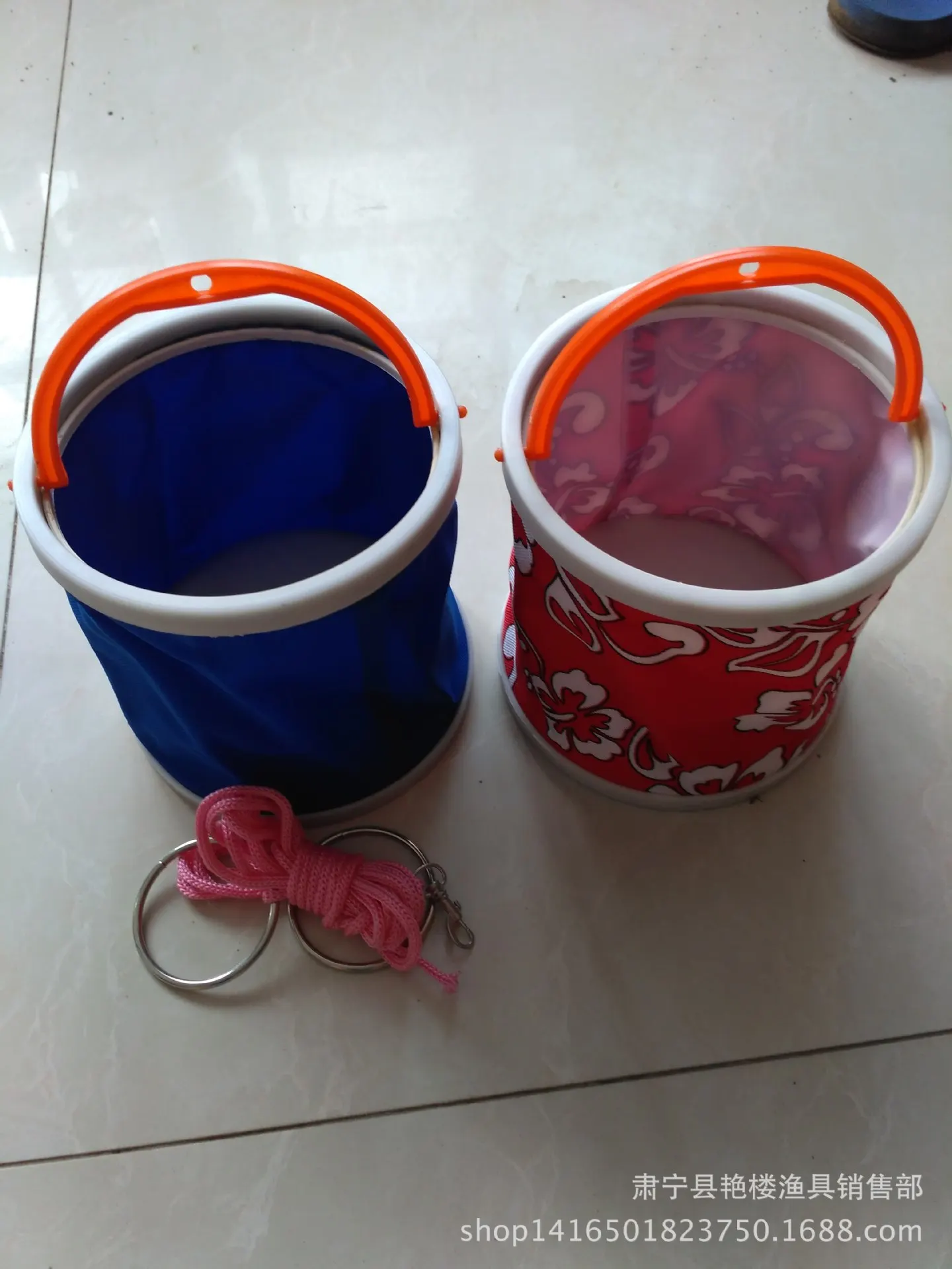 

Circle Canvas Collapsible Bucket Storage Fishing Bucket Portable Fish Barrels with Water Lanyard