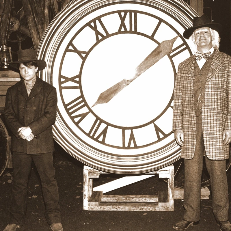 Back-to-the-Future-Poster-Classic-Movie-Print-Alternative-Film-Retro-Photo-Vintage-Style-Wall-Art (1)