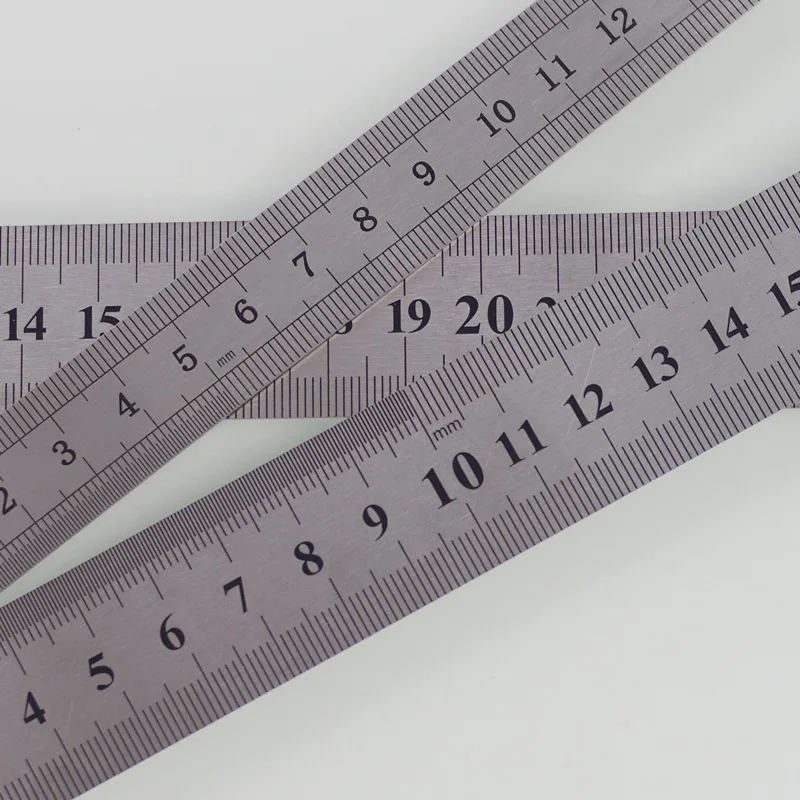 Steel-Ruler-Sewing-Tool-Accessory-15-20-30-40cm-Stainless-Steel-Metal-Ruler-Metric-Rule-Precision (1)