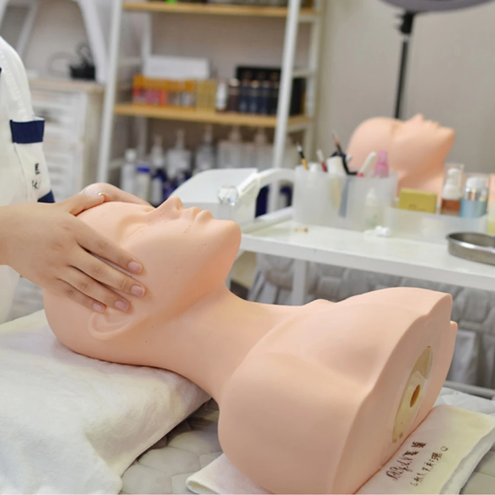 Cabe-a-de-manequim-de-cosmetologia-de-silicone-macio-grande-meio-corpo ...