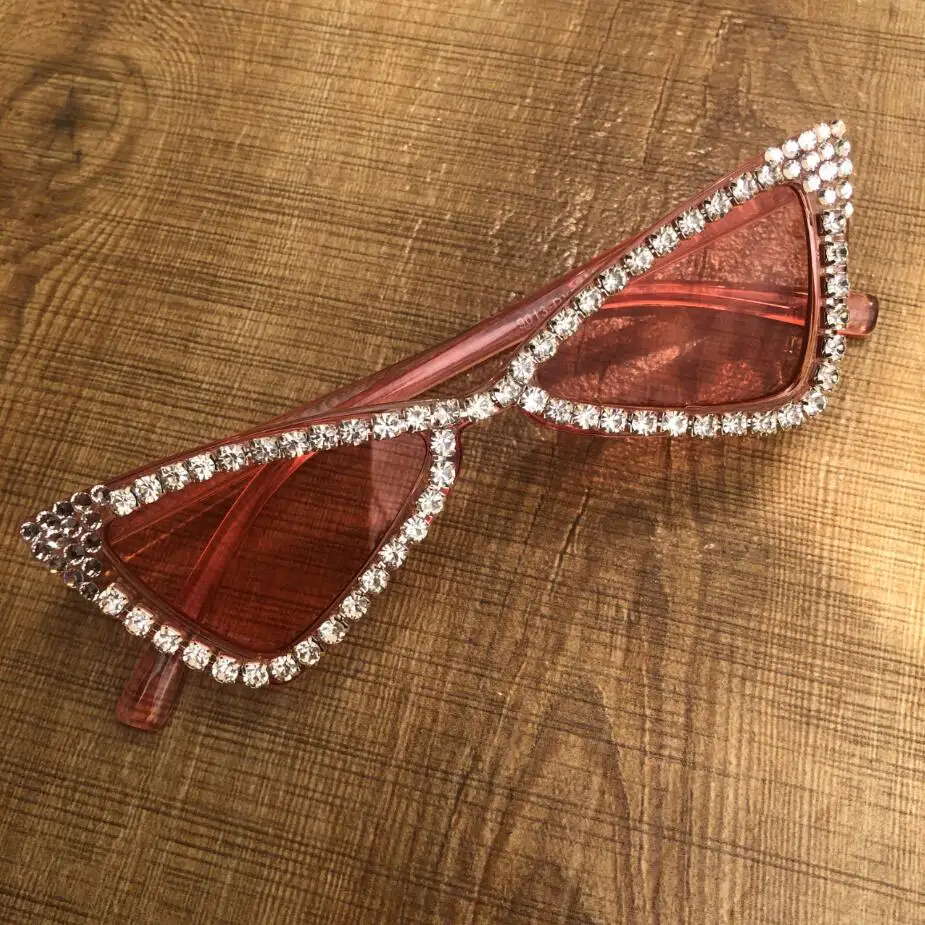 Kids Sunglasses Children Sunglasses 7 Colors Cute Kids Sunglasses Diamond Cat Eye Baby Sun Glasses 4-12 Year Children Eyewear UV400 Luxury Gafas de