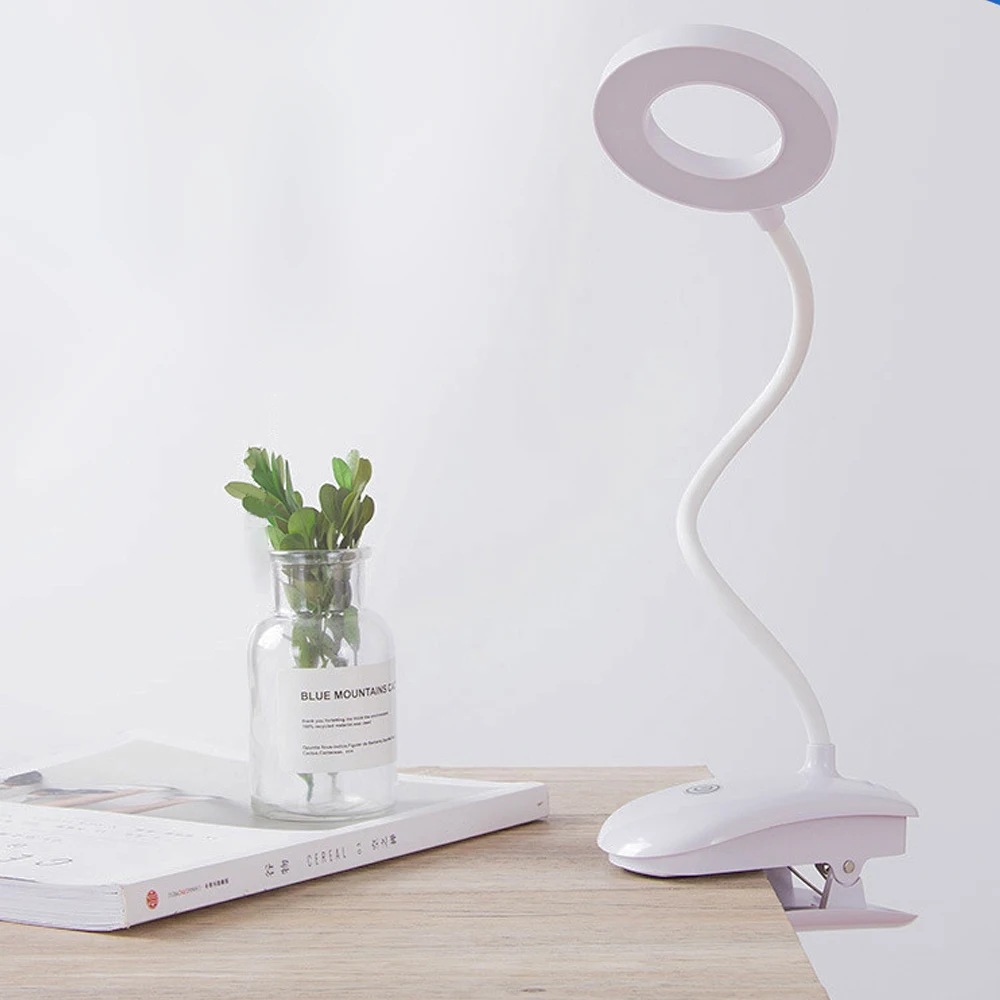 

Portable LED lamp can clip table lamp USB touch switch eye-protecting lamp can adjust the light of children's reading lamp