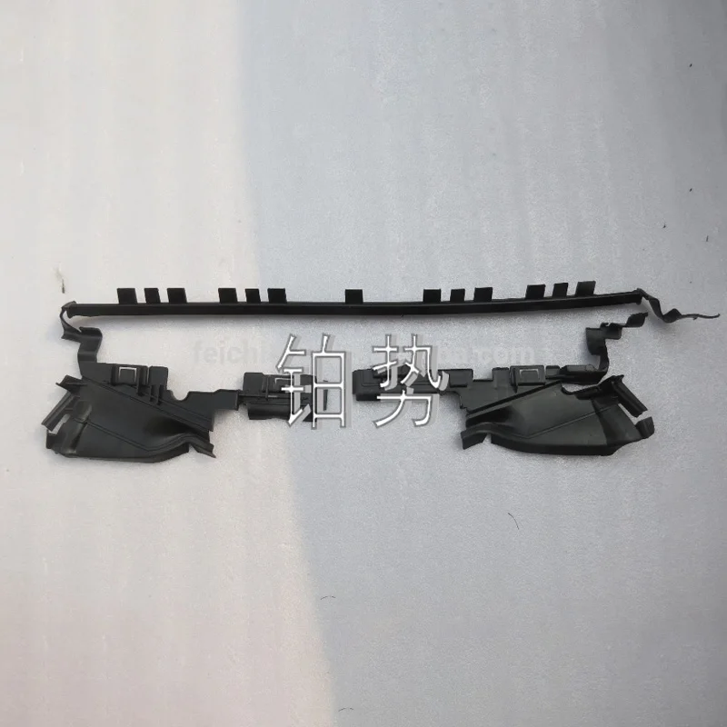 

Car Wind deflector upper part 2007-mer ced esb enzC180 C200 C220 C320 C350 C63 W204 water tank rubber plate water tank deflector