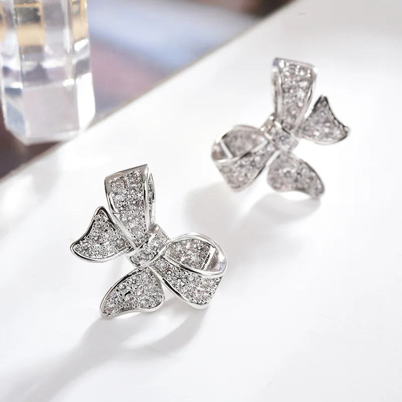 12478352626_751673024