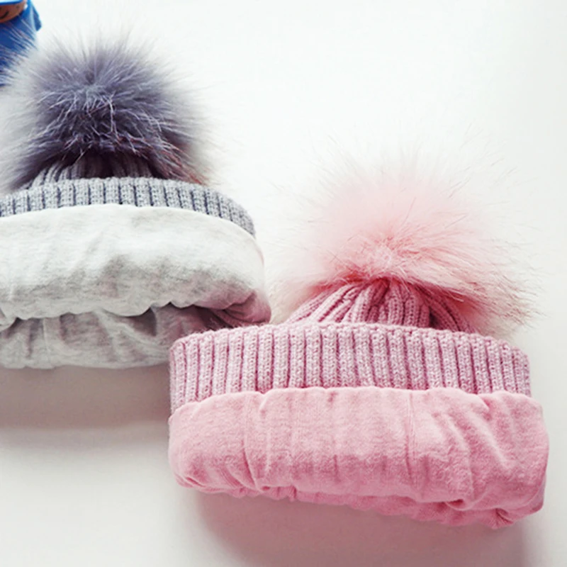 Зимние Шапки для детей с бубоном, меховые вязаные Beanie Hat Baby пальто с мехом для детей на Pom шапки для девочек и мальчиков Теплый для катания на лыжах под открытым небом крышки капота