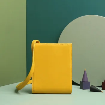 

2020 summer solid color zipper solid color leather small square bag European and American leather female bag clutch bag