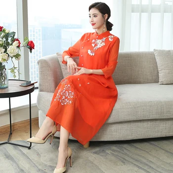 

2020 chinese traditional cheongsam embroidery dress embroidered wedding lace modern woman long qipao oriental dress