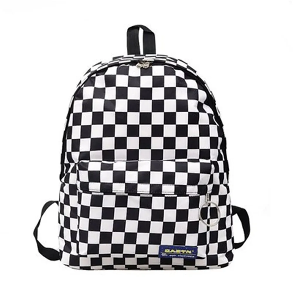 

2020 Hot style black and white plaid backpack leisure nylon outdoor travel backpack for girls schoolbag