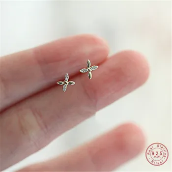 925 Sterling Silver French Simple Pavé Crystal Honeysuckle Flower Stud Earrings Women Trend Charm 14k Gold Plating Jewelry Gift