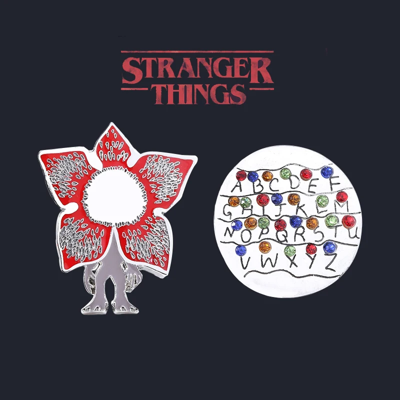 Классическая Брошь с изображением ТВ очень странные дела светильник алфавит на