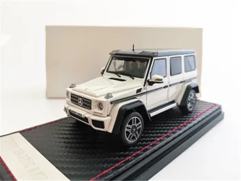 

1/43 Benz G500 4X4 2018 White model car