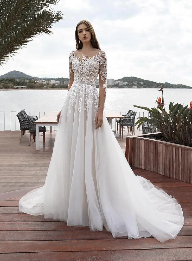

New Amazing Long Wedding Dress 2021 Scoop Long Sleeves Chapel Train A-Line Lace Tulle Wedding Gowns Robe de mariee Vestidos