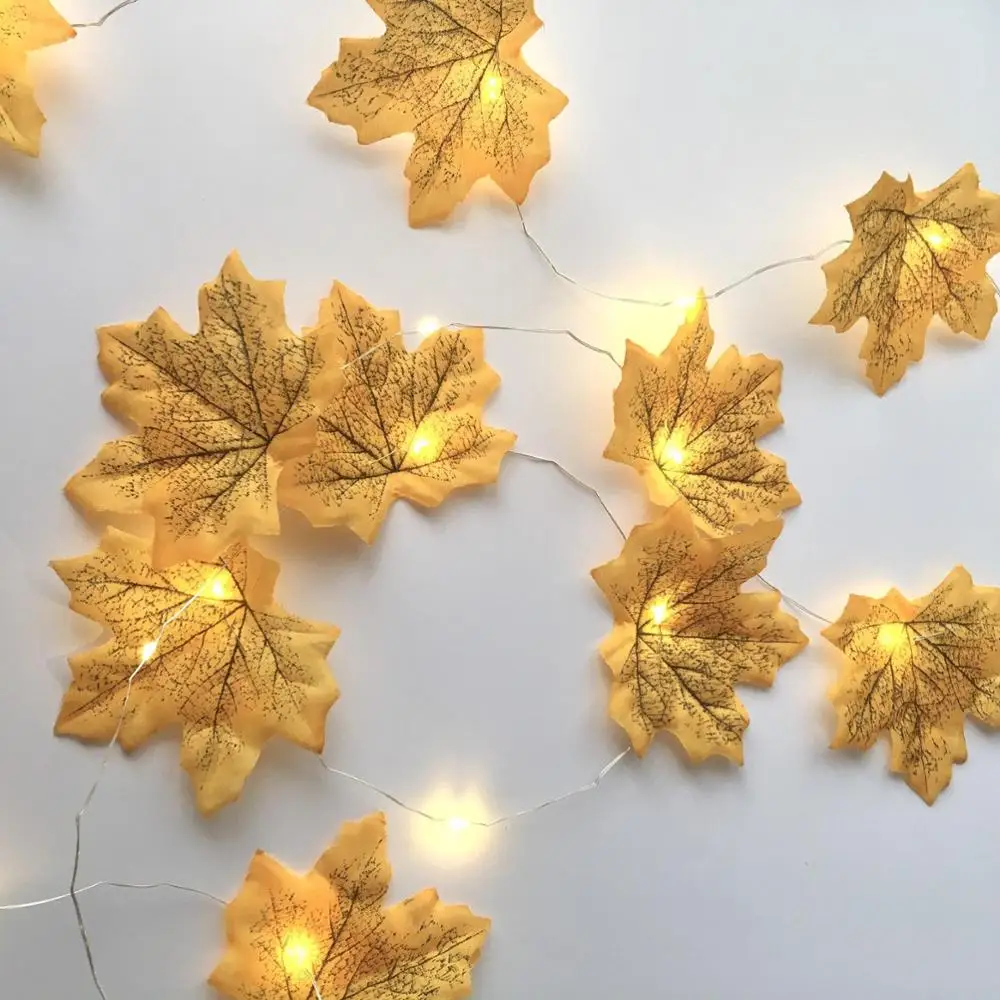Рисунок 6 - Гирлянда в виде кленовых листьев