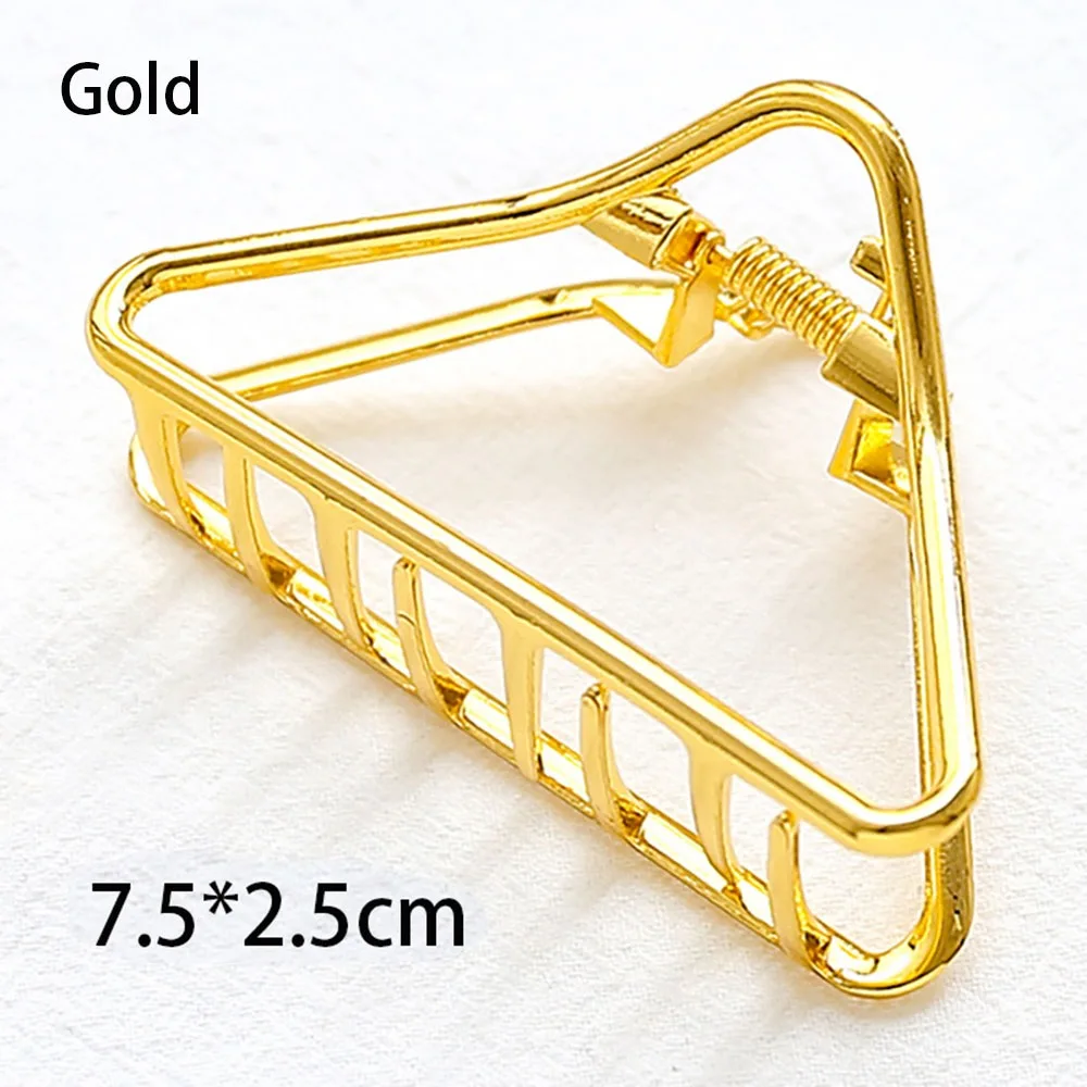 Women Geometric Hair Claw Solid Color Hair Crab Retro Moon Shape Pearl Hair Clips Make UP Hair Accessories Large Size Hairpin - Color: 7