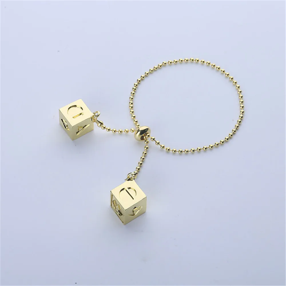 The-Last-Jedi-Cosplay-Props-Car-Jewelry-2018-Solo-A-Star-Wars-Story-Han-Solo-Dice.jpg_640x640