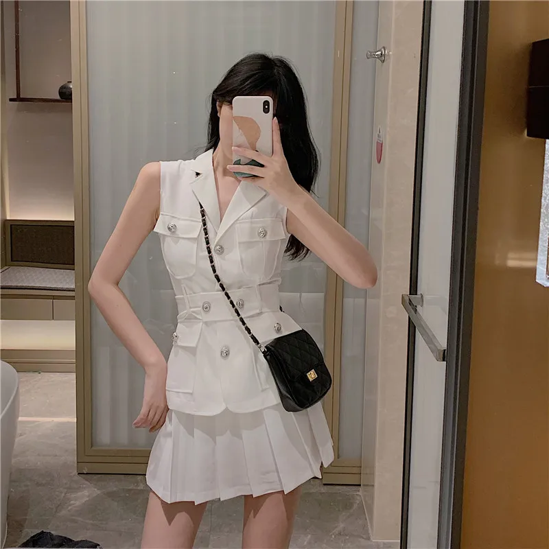 

Photo Shoot Retro Elegant England Double Breasted Waist Hugging Suit Collar Waistcoat Tops + High-waisted Pleated Skirt Two Piec