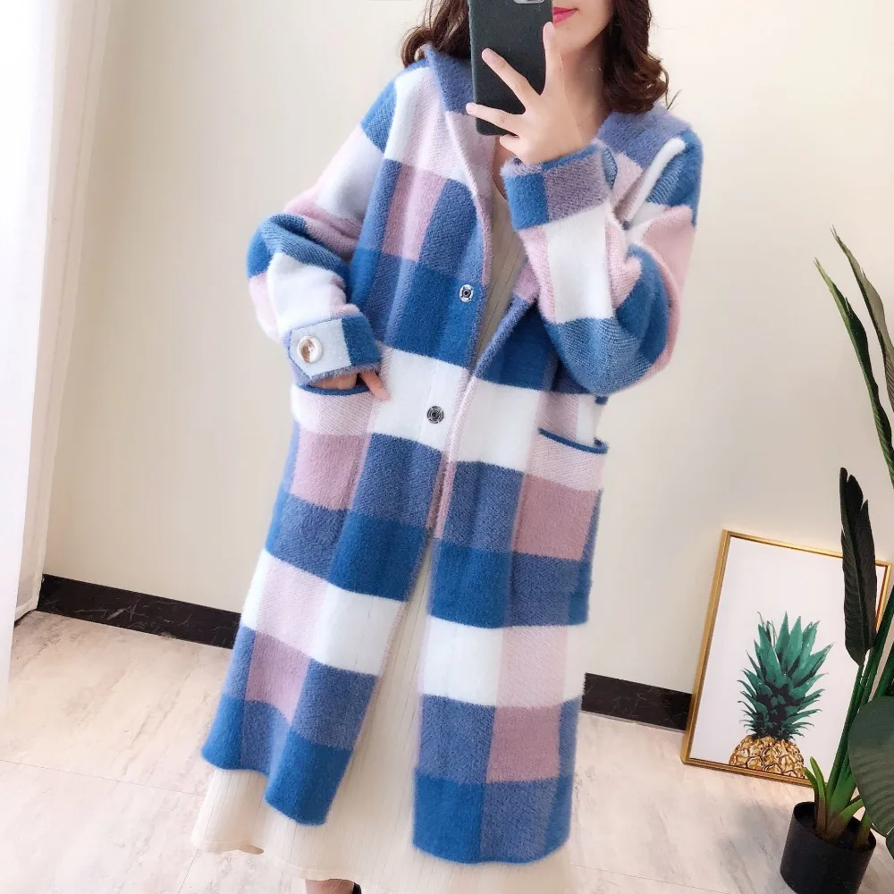 11757702281_1177974247