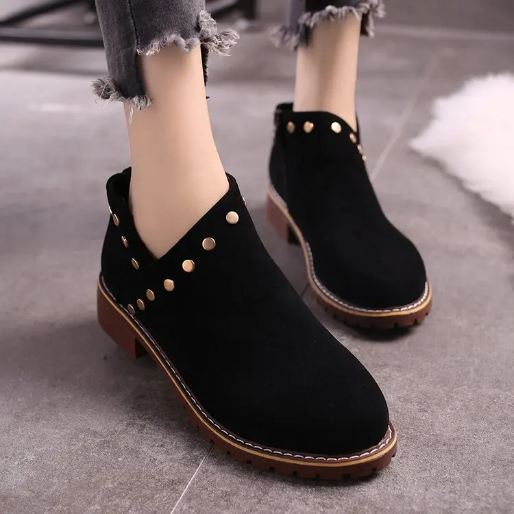 heel rivet student and ankle boots 