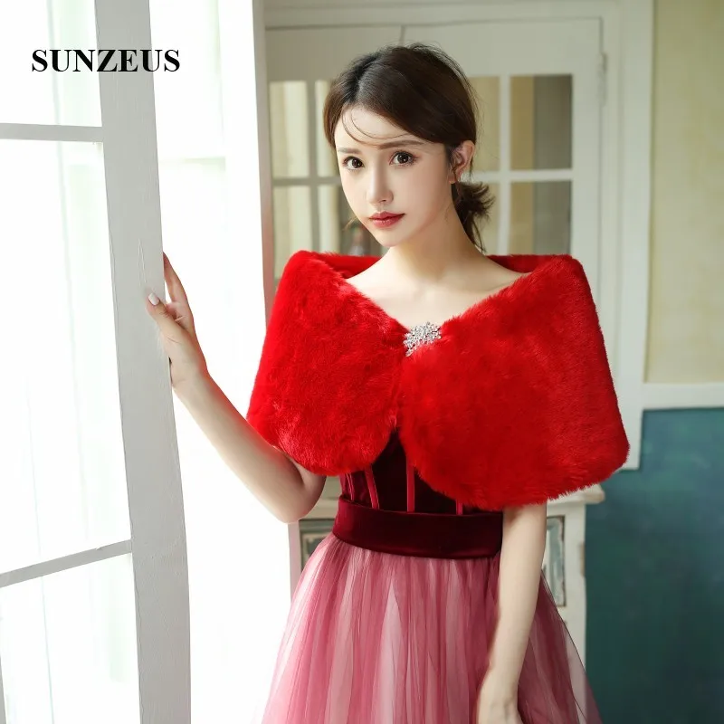 Short Red Wedding Cape Simple Elegant Faux Fur Bridal Bolero Femme Cheap Shrug AX004