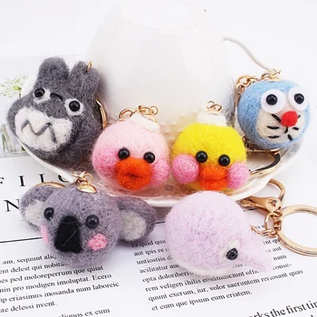 

Cute Plush Keychain Cartoon Little Yellow Duck Keychain Plush Doll Soft fluffy Charm Cute Small Pendant for Women Girls