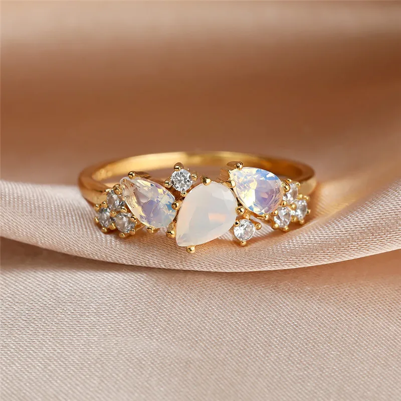 Vintage Female White Crystal Moonstone Jewelry Cute Gold Color Wedding Rings For Women Luxury Engagement Valentines Day Gift