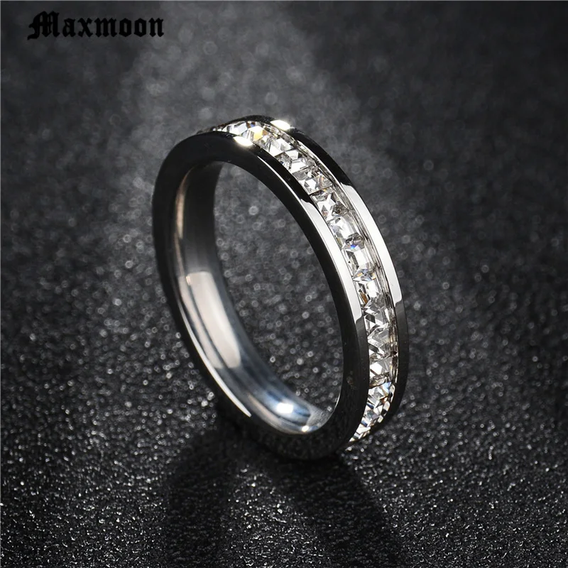 Maxmoon титановые кольца из нержавеющей стали для женщин серебряного цвета циркония свадебные кольца маленькое CZ обрамление ювелирные изделия оптом
