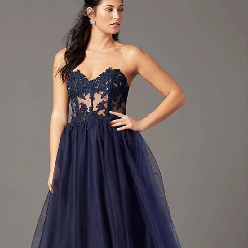 

Gorgeous A Line Strapless Floor To Length Navy Blue Prom Gown Embroidery Lace Champagne Backless Illusion Formal Evening Dresses