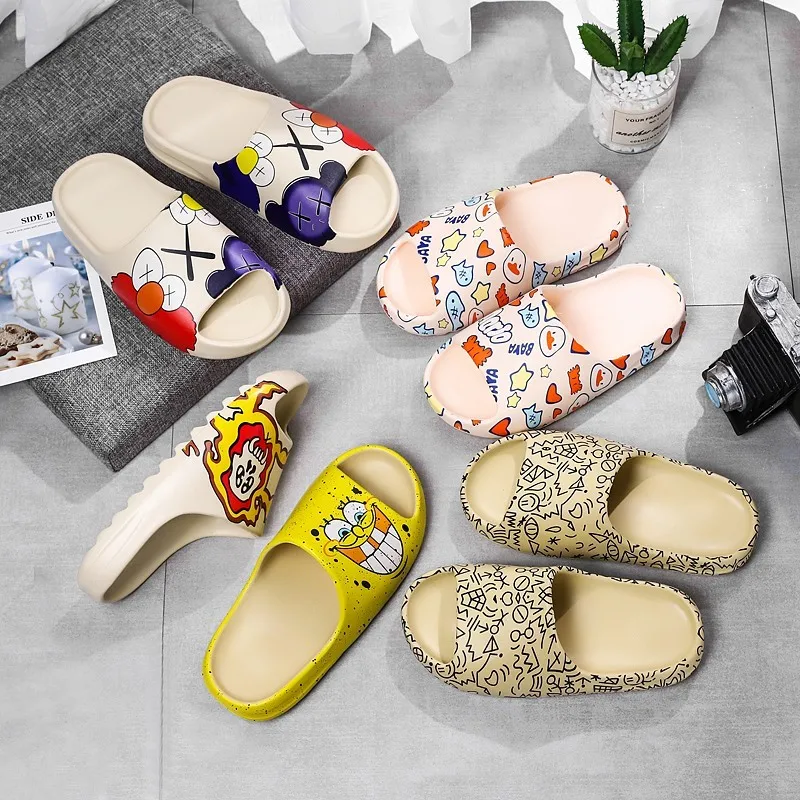 2021 de las mujeres de los hombres de verano zapatillas de interior al aire libre de Eva genial Fondo suave sandalias tendencia diapositivas Unisex chinelas zapatos para la playa casa 36-45