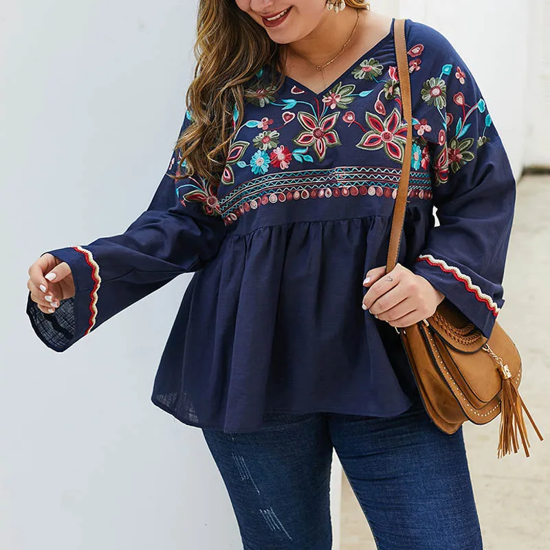 Весенняя женская футболка размера плюс, обхват груди 150 см, 6XL, 7XL, 8XL, 9XL, с v-образным вырезом, женская футболка темно-синего белого цвета