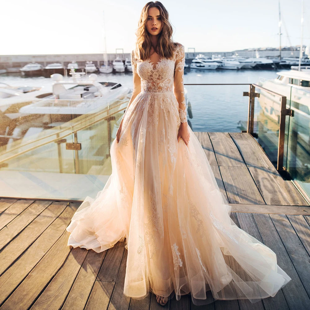 

Gorgeous Lace Wedding Dresses Scoop Long Sleeves Bridal Gown abiti da sposa Bohemian Bride Dress Customized