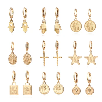 

Punk Gold Color Hand Drop Earrings Round Coin Carved Portrait Queen Cross Dangle Earrings for Women Statement Jewelry Gift