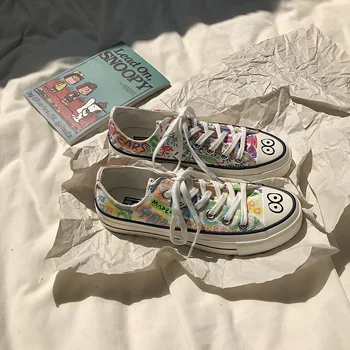 

Women Sneakers Hand Printed Canvas Shoes Outdoor Casual Trend Girls Sneakers 2020 New Arrival Flat Women Graffiti Sneakers