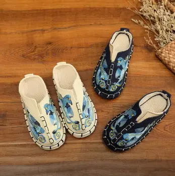 

Pisces Pattern Chinese Cotton Linen Slippers layers bottom child Cloth Shoes embroidery national style Fabric bottom slippers