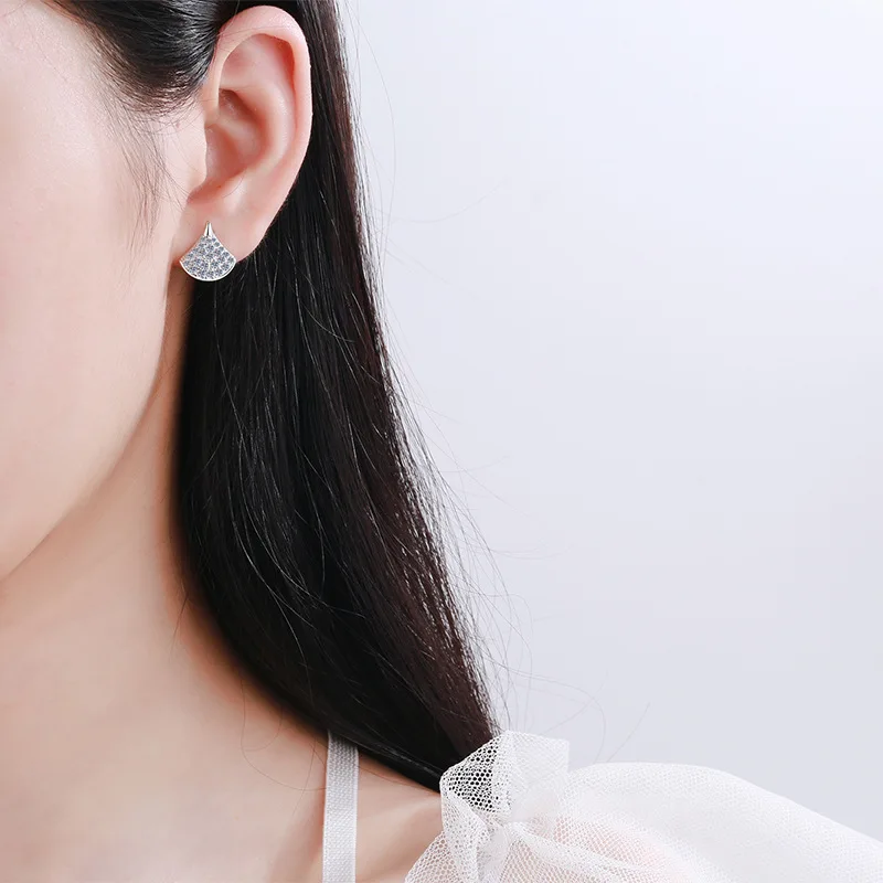 New Popular Cute Cross D Color Moissanite Earrings Silver 925 Original Diamond Test Past Brilliant Cut Gemstone Stud Earrings