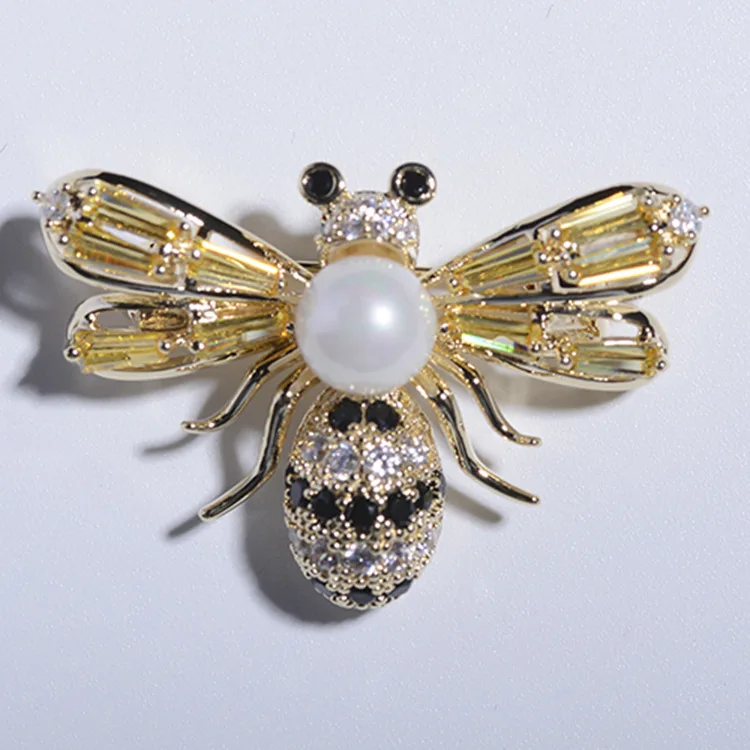 

Bee Brooches Pins Crystal Rhinestone Insect Bumblebee Bee Jewelry Embellishment Broach Picture Frame Brooch Bouquet Broche Mujer