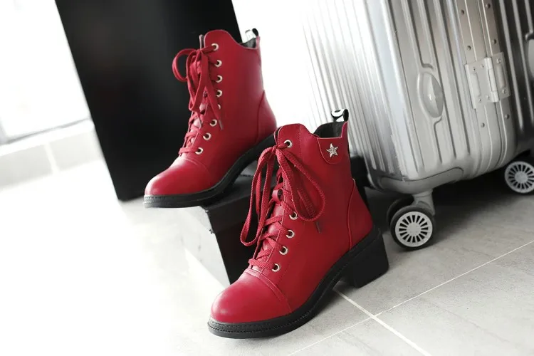 3241589802_1390563750