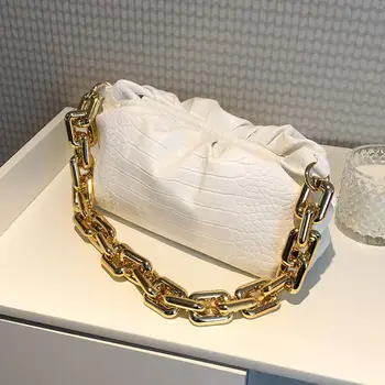 

Crocodile pattern Tote Cloud Bag 2020 New High-quality PU Leather Women's Designer Handbag Thick Chain Shoulder bag Armpit bag