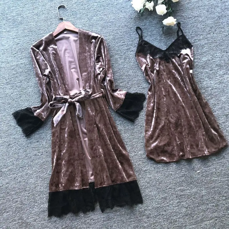 11799716204_2043651032