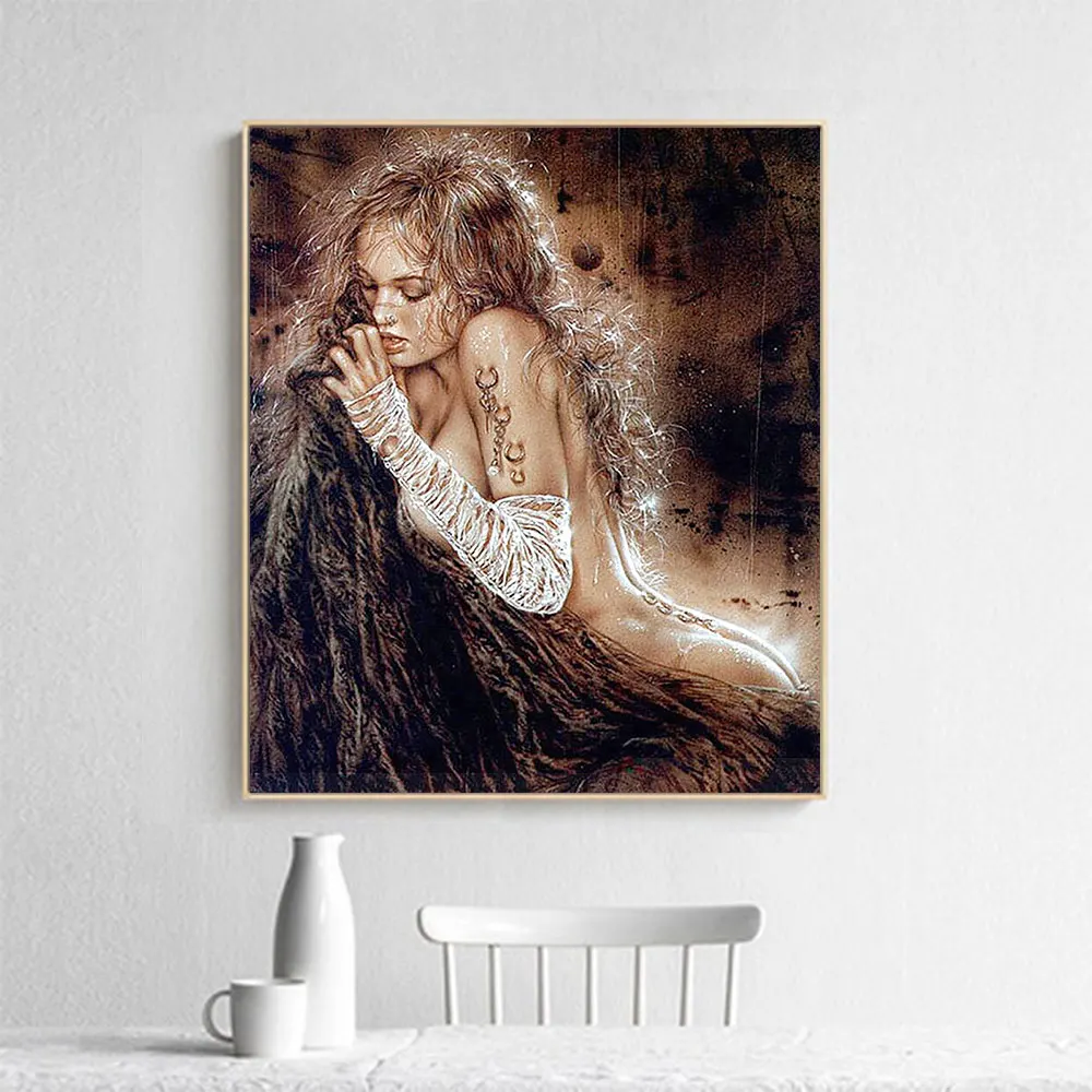 

Woman Wrapped in a Blanket Diamond Painting Portrait Round Full Drill Nouveaute DIY Mosaic Embroidery 5D Cross Stitch Home Decor