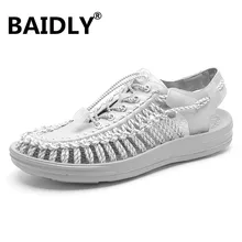 Новые летние сандалии; Мужская Повседневная дышащая обувь; модные пляжные сандалии на толстой подошве; Мужская обувь с мягкой нескользящей подошвой