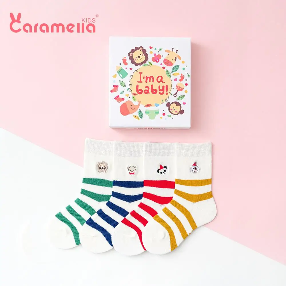 Caramella/4 пары осенне-зимних полосатых хлопковых детских носков разноцветные чулочно-носочные изделия с изображением медведя для маленьких мальчиков и девочек в подарочной коробке