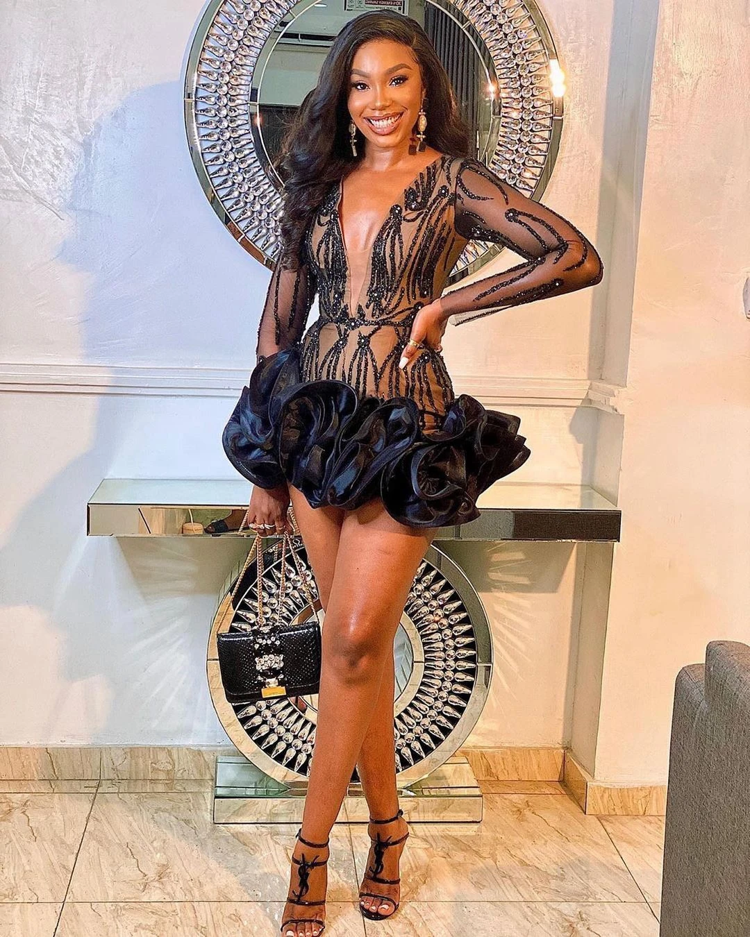 Evening Dresses Cocktail Dress Sexy Black Short Cocktail Dresses Long Sleeves Beaded Aso Ebi Glitter Sequin Ruffles Short Prom Dress Mini Length Party Dresses