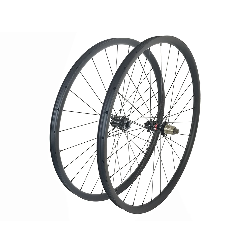 Дисковые бескамерные карбоновые колеса 29er 1380g MTB с асимметричным клинчерным