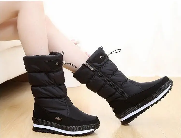 Free shipping Boots Women Snow Boots girls Flat Lace Up Winter Plus Platform Ladies Warm Shoes New Women's Boots Female