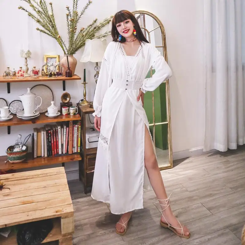 Video scene shooting autumn new holiday national desert wind hooded dress skirt