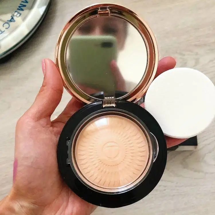 

2019 Face Makeup Pressed Powder Natural Mineral Long-lasting Oil-control Whitening Make Up Matte Bronzer Compact Setting Powder