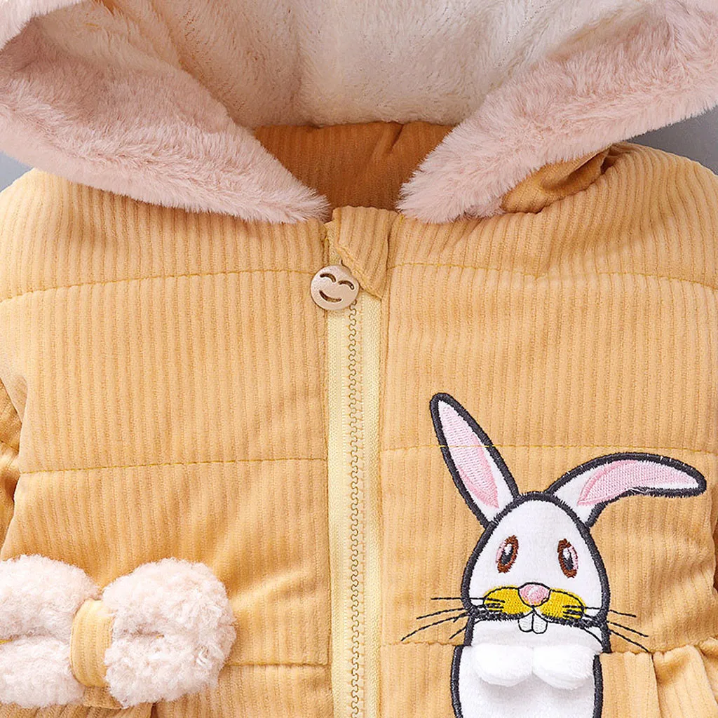 Коллекция года, зимние пальто для малышей милое пальто с капюшоном и принтом кролика для новорожденных девочек теплая плюшевая верхняя одежда с длинными рукавами, пальто